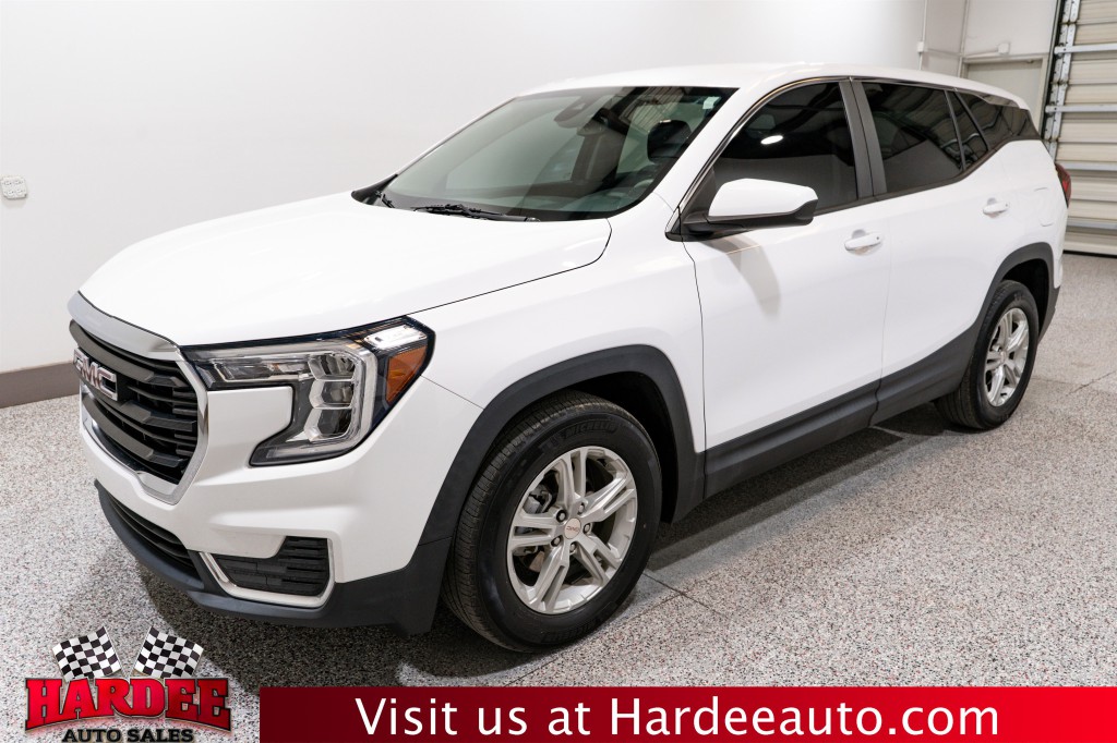 2022 GMC Terrain Image 2
