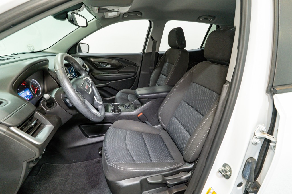 2022 GMC Terrain Image 14