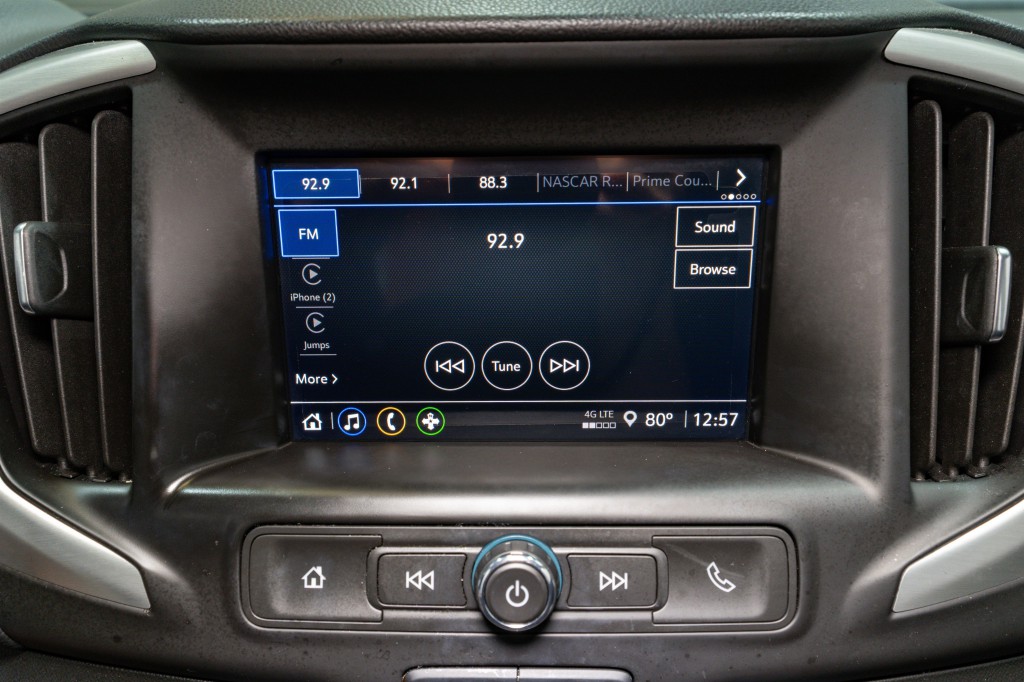 2022 GMC Terrain Image 16