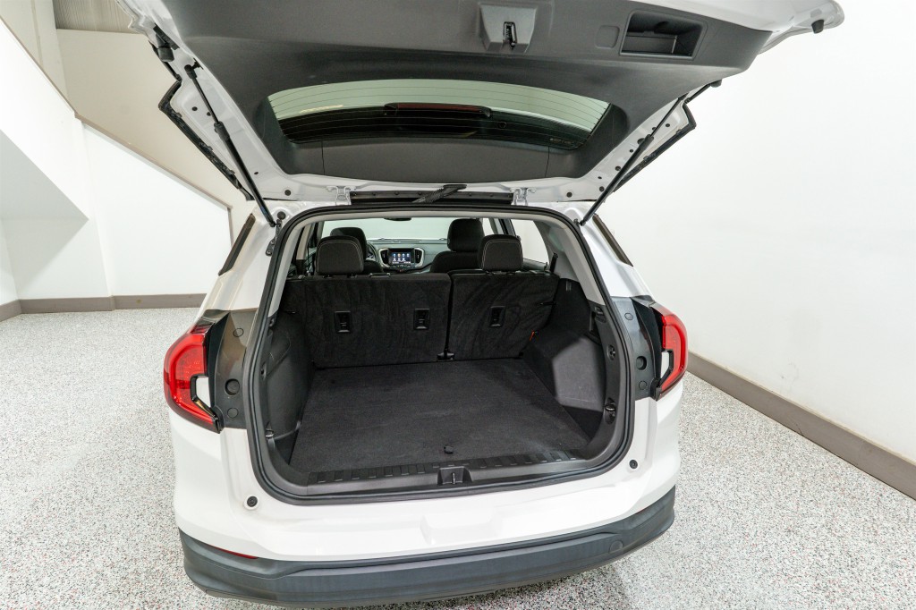 2022 GMC Terrain Image 29
