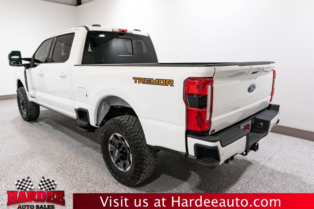 2024 Ford F-250 Image 3