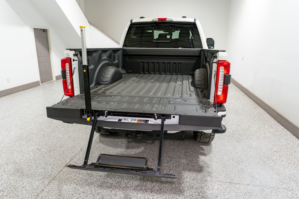 2024 Ford F-250 Image 11