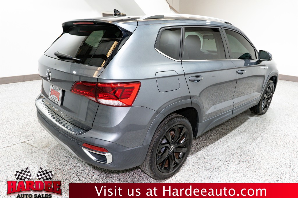 2022 Volkswagen Taos Image 5