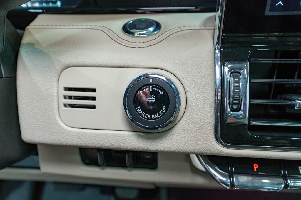 2021 Lincoln Navigator Image 26