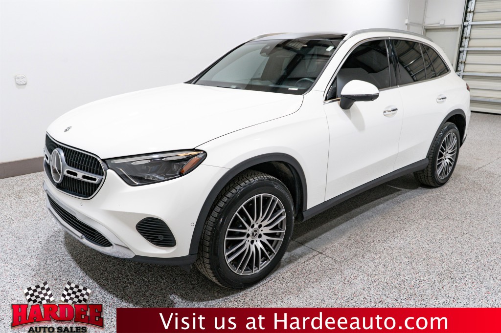 2023 Mercedes-Benz GLC-Class Image 2