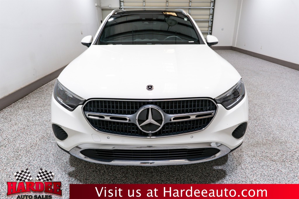 2023 Mercedes-Benz GLC-Class Image 7