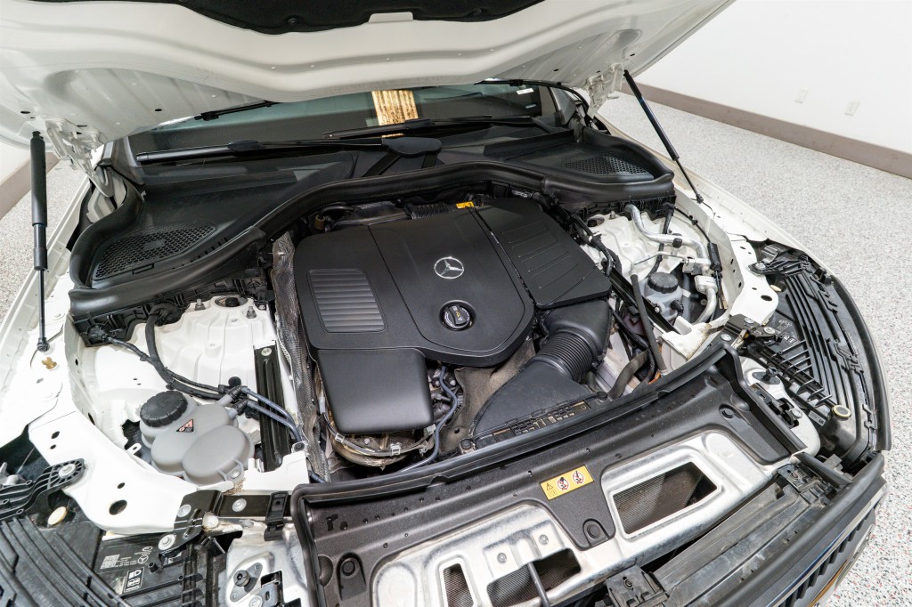2023 Mercedes-Benz GLC-Class Image 32