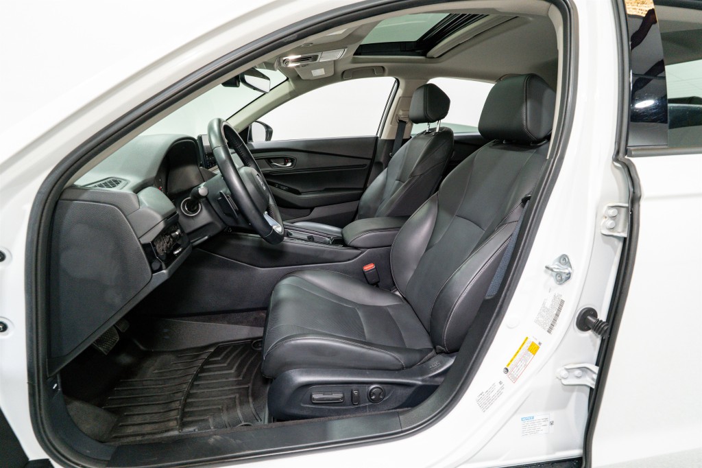 2023 Honda Accord Image 16