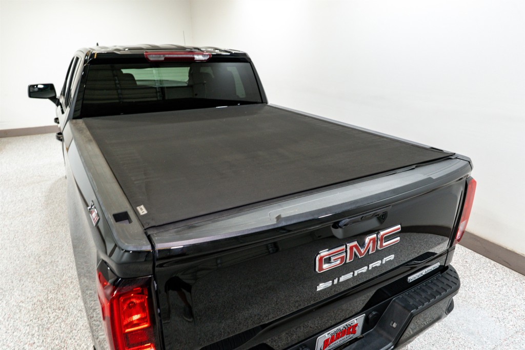 2023 GMC Sierra 1500 Image 11