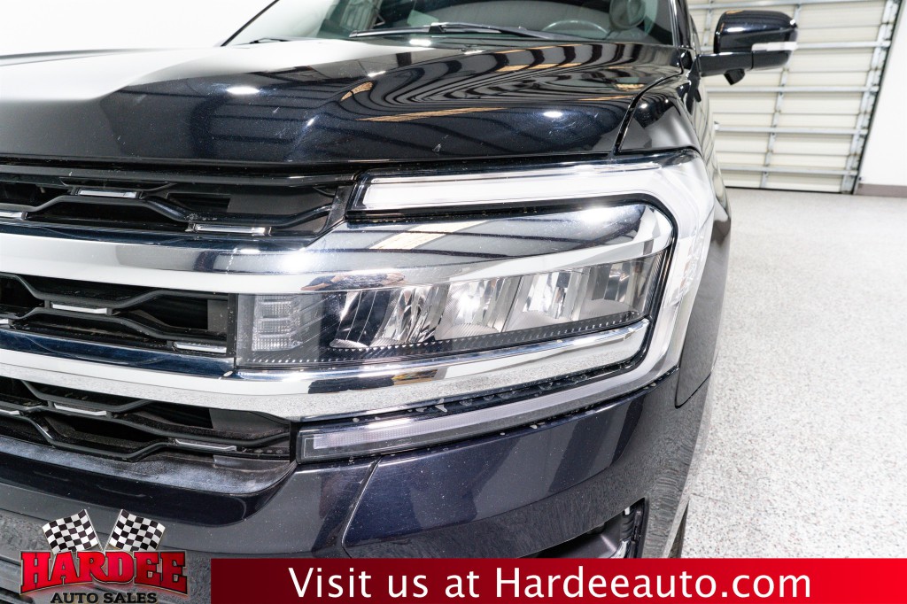 2023 Ford Expedition Image 8