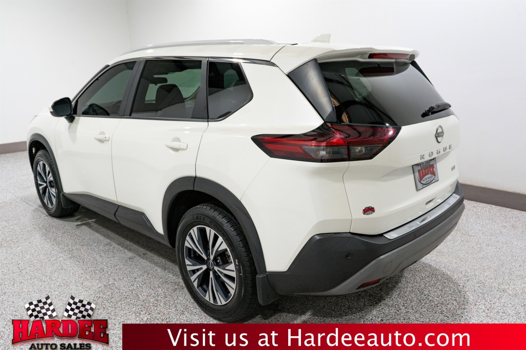 2023 Nissan Rogue Image 3