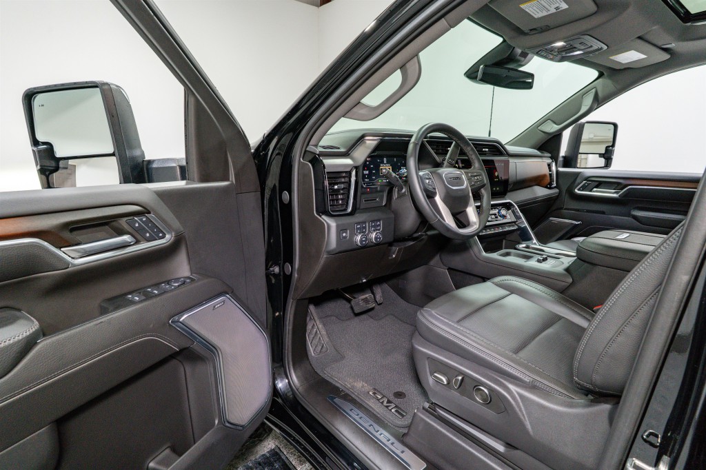 2024 GMC Sierra 2500 Image 13