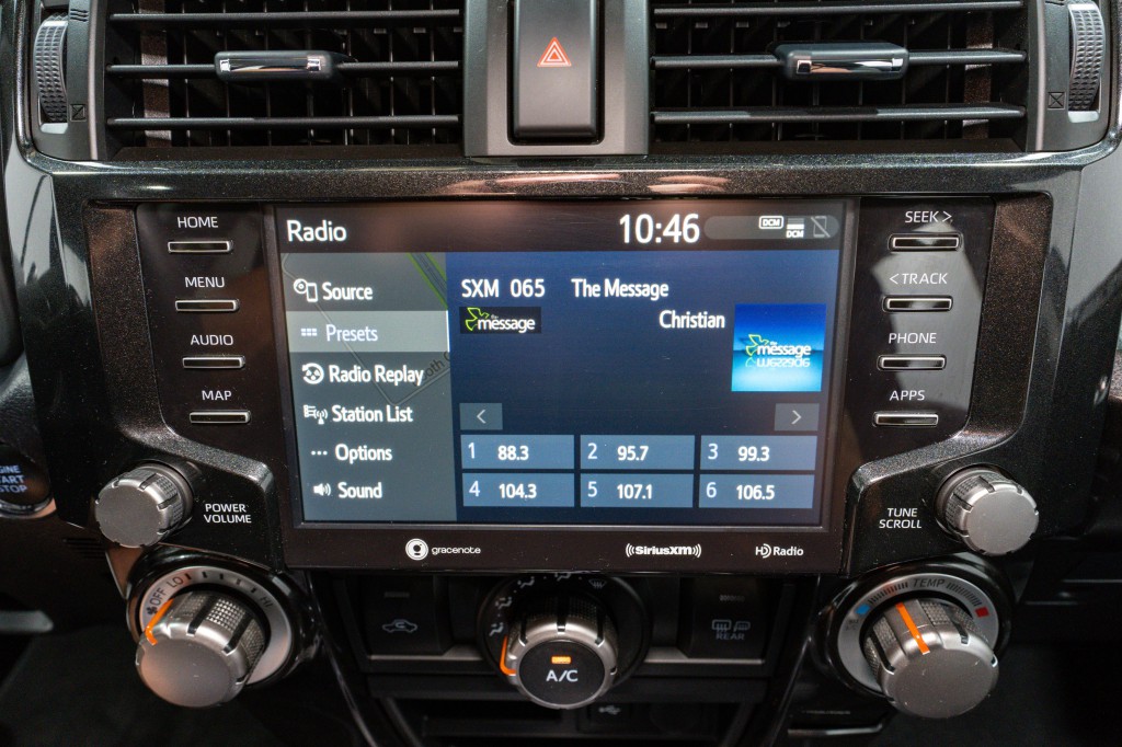2022 Toyota 4Runner Image 17