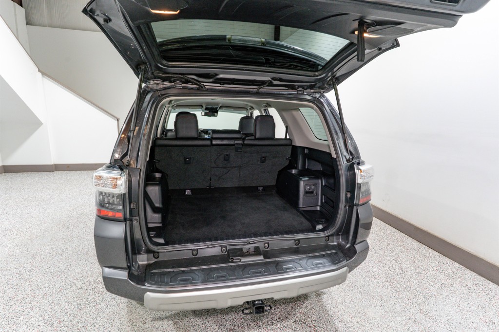 2022 Toyota 4Runner Image 33
