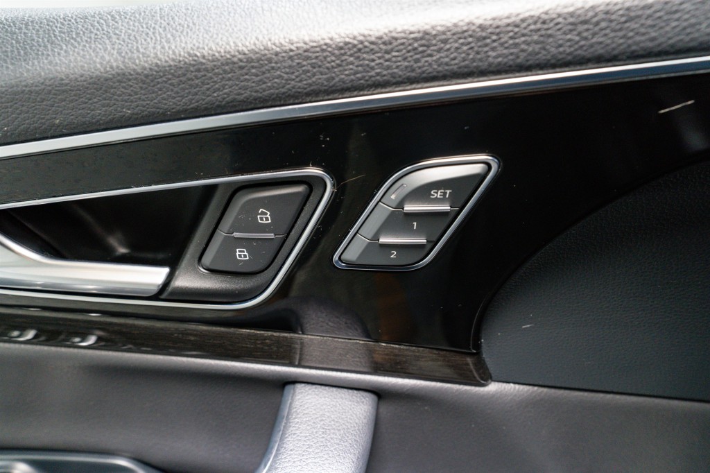 2019 Audi Q7 Image 13