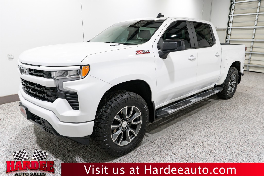 2025 Chevrolet Silverado 1500 Image 2