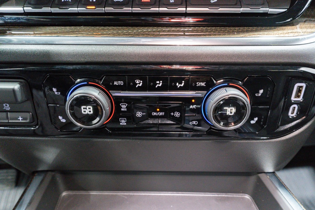 2025 Chevrolet Silverado 1500 Image 22