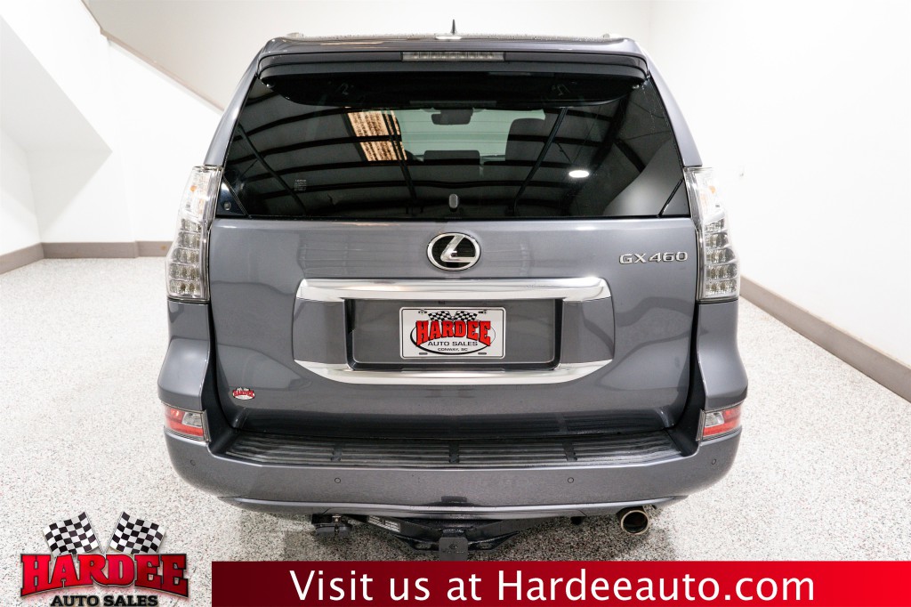 2020 Lexus GX Image 4