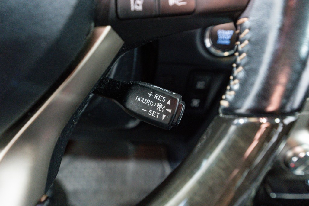2020 Lexus GX Image 30
