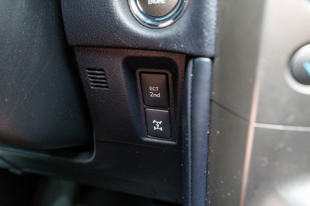 2020 Lexus GX Image 34