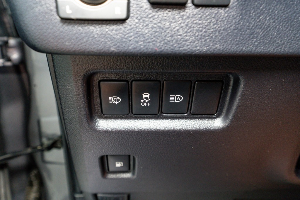 2020 Lexus GX Image 36