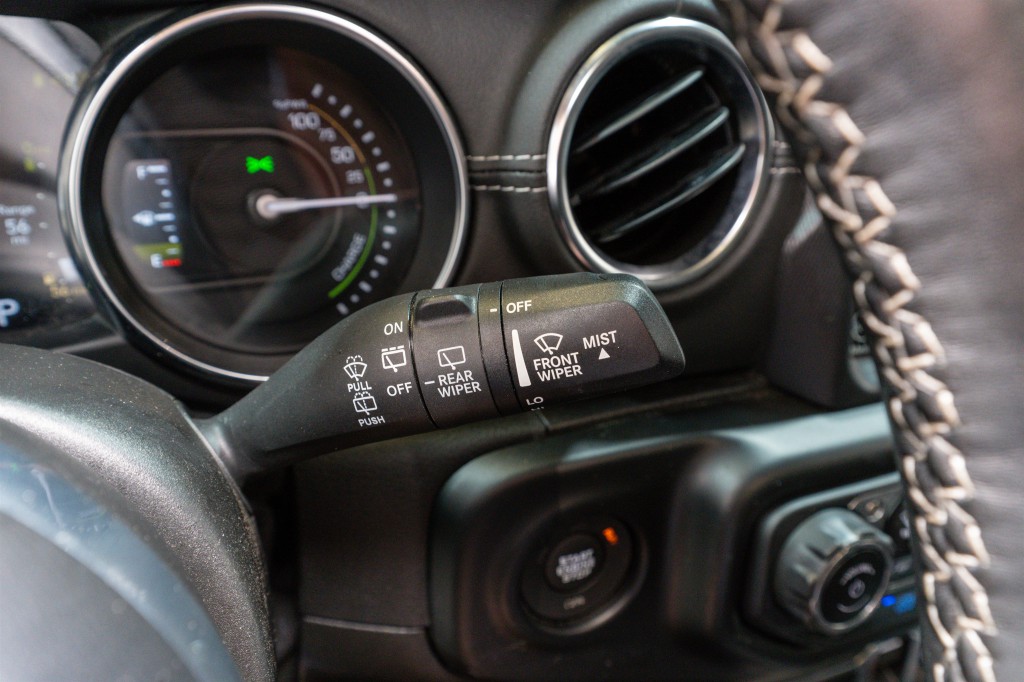 2021 Jeep Wrangler Image 26
