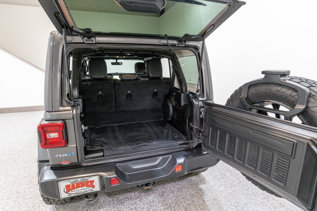 2021 Jeep Wrangler Image 32