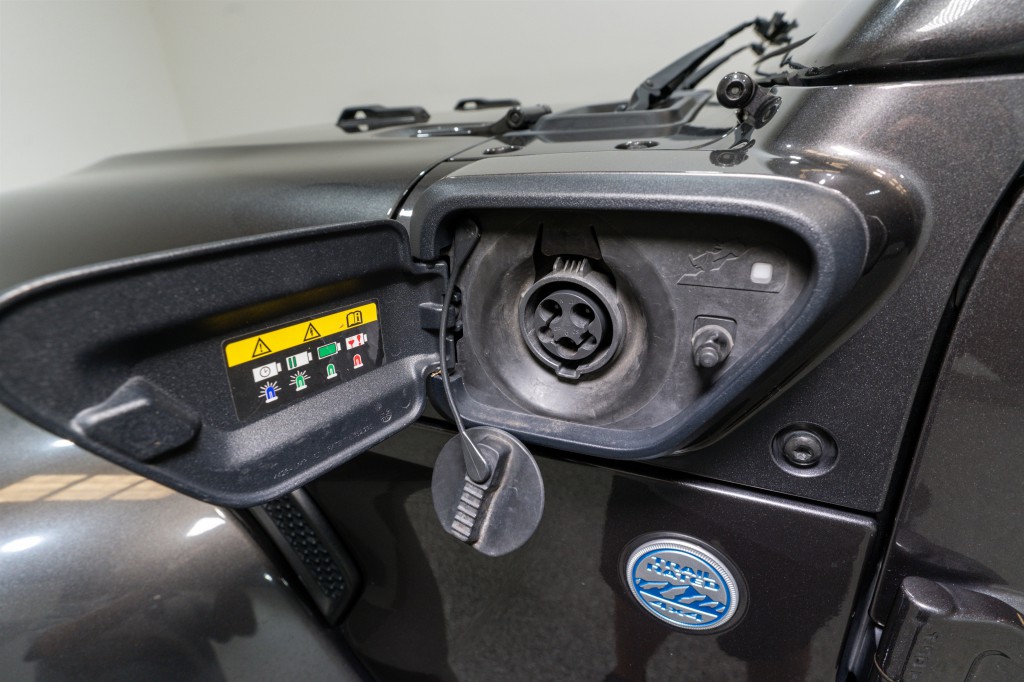2021 Jeep Wrangler Image 33
