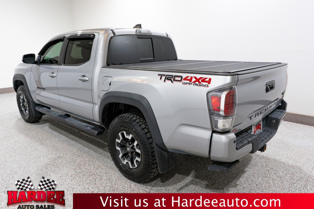 2020 Toyota Tacoma Image 3