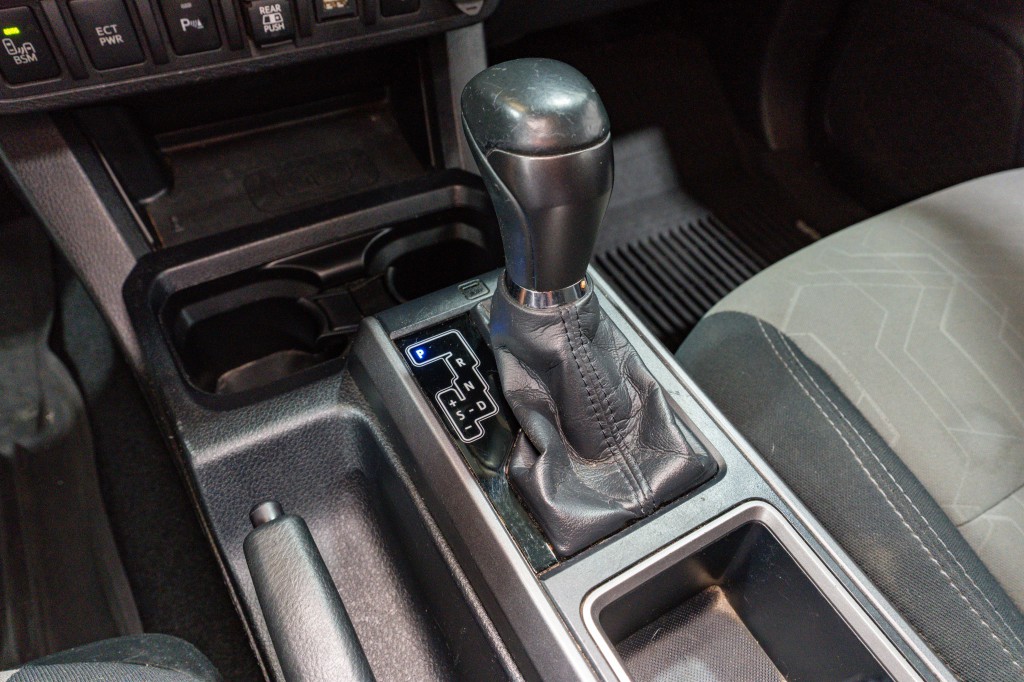 2020 Toyota Tacoma Image 24