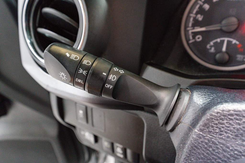 2020 Toyota Tacoma Image 30