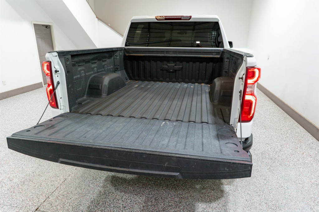2023 Chevrolet Silverado 1500 Image 11