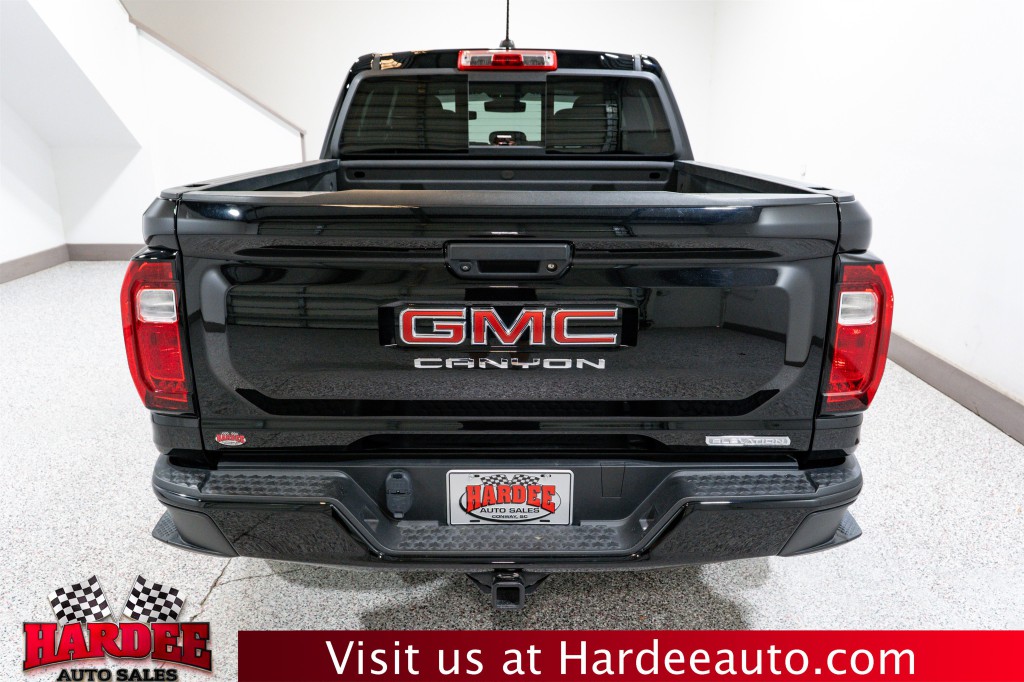 2023 GMC Canyon Image 4