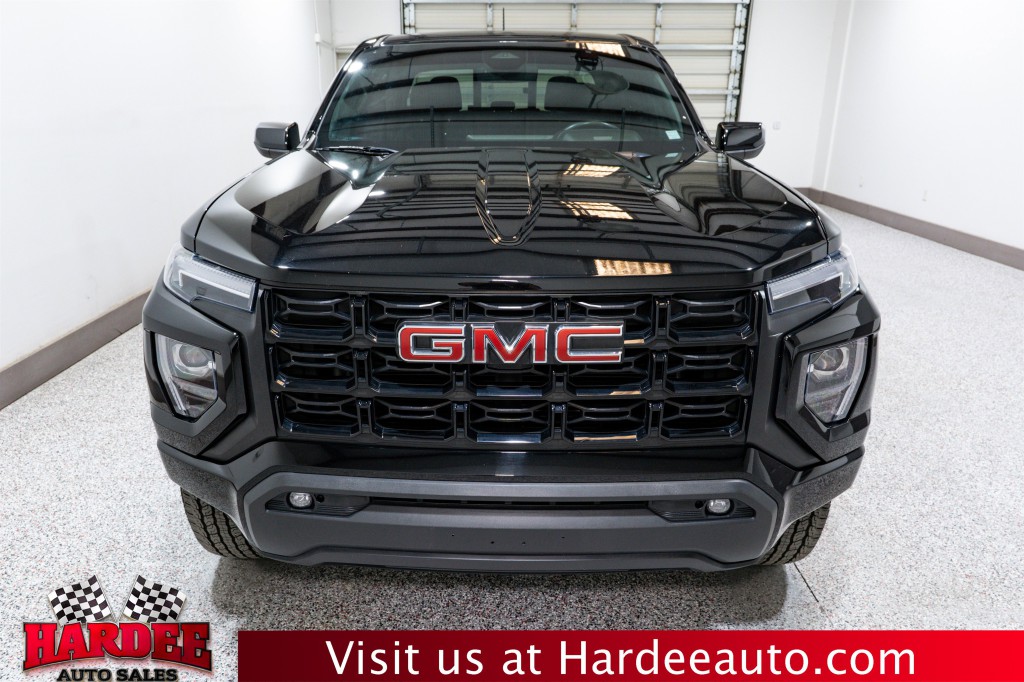 2023 GMC Canyon Image 7