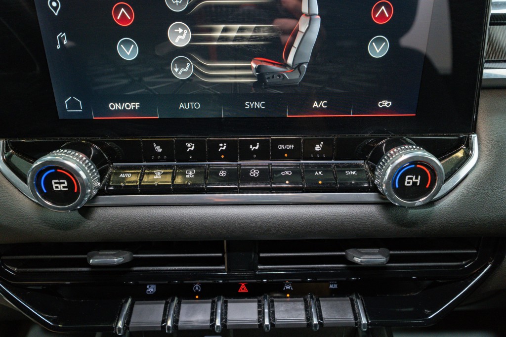 2023 GMC Canyon Image 21