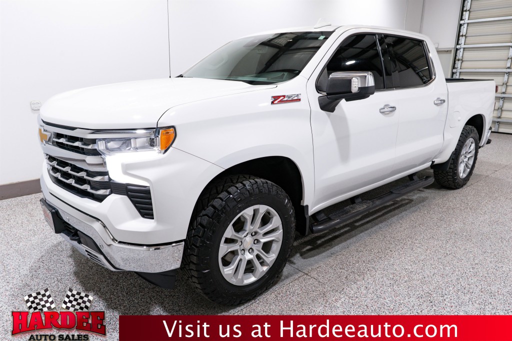 2023 Chevrolet Silverado 1500 Image 2