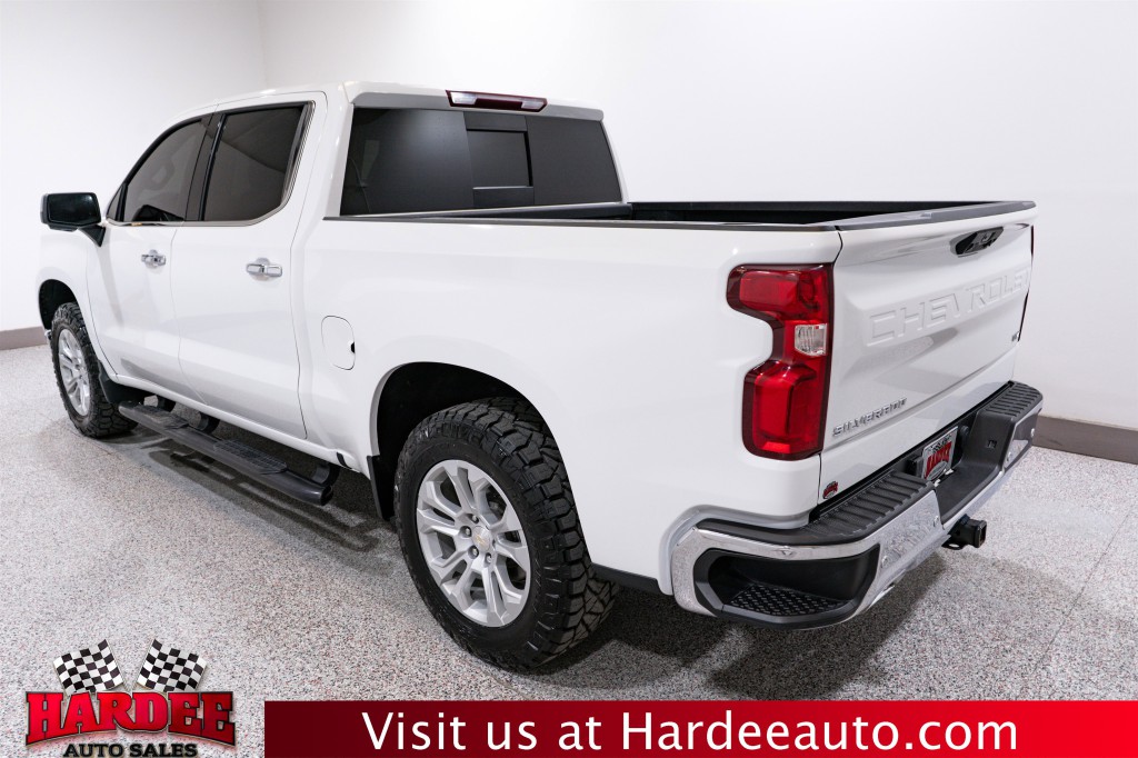 2023 Chevrolet Silverado 1500 Image 3