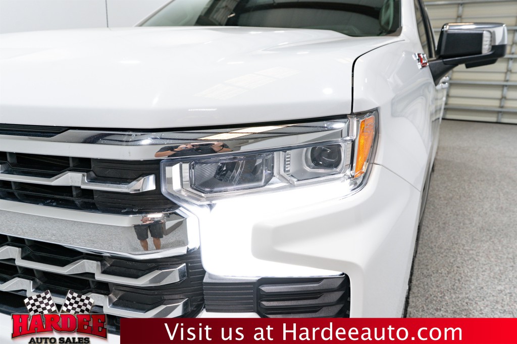 2023 Chevrolet Silverado 1500 Image 8