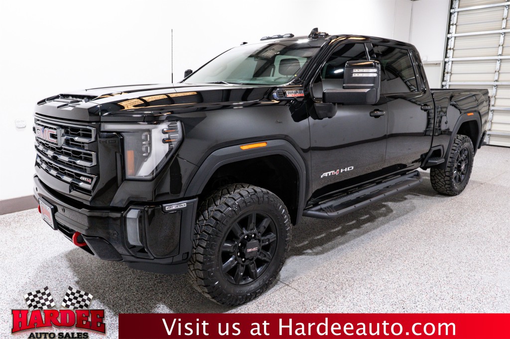 2024 GMC Sierra 2500 Image 2