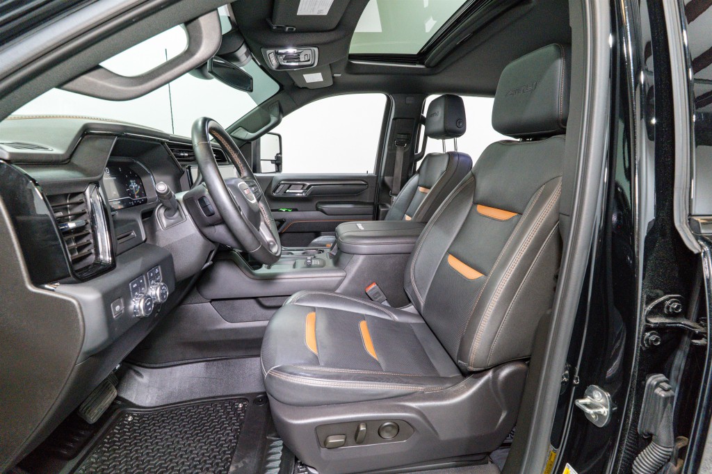 2024 GMC Sierra 2500 Image 18