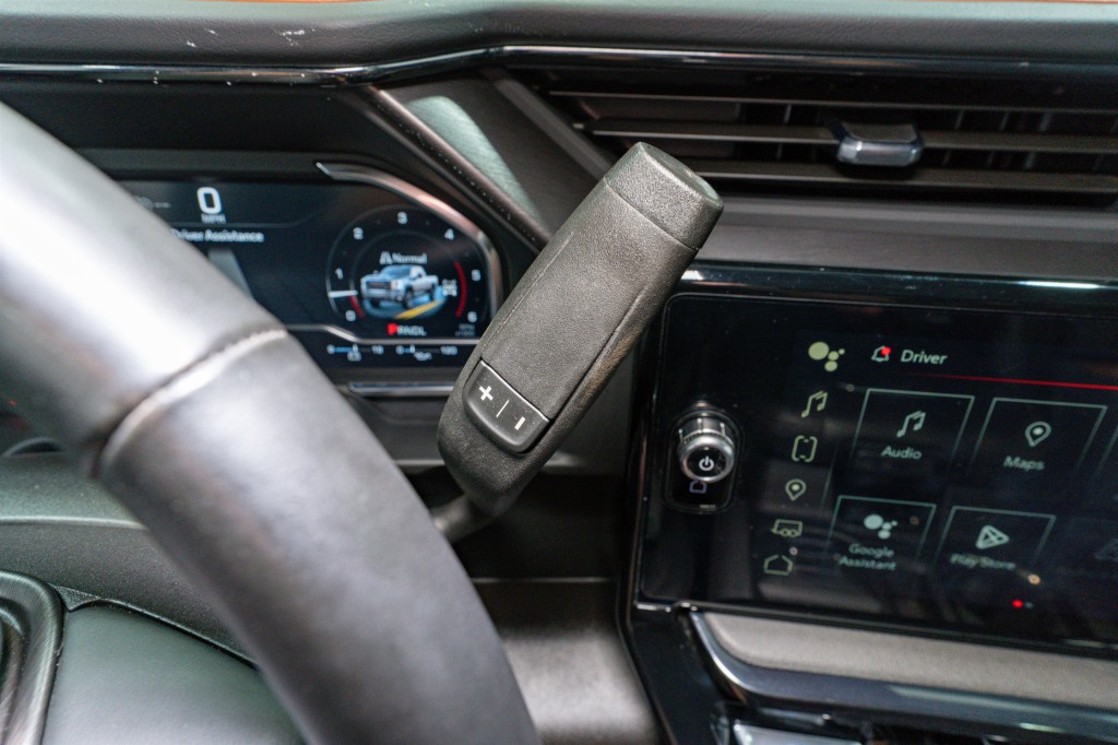 2024 GMC Sierra 2500 Image 30