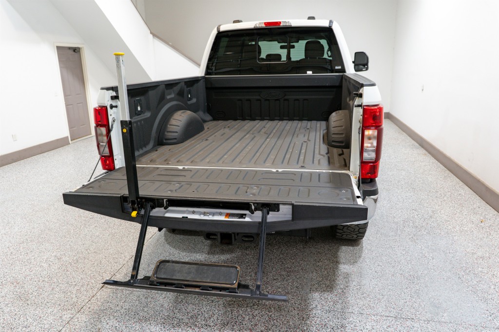 2021 Ford F-350 Image 11