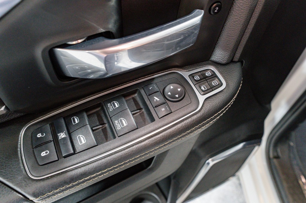 2024 RAM 2500 Image 16