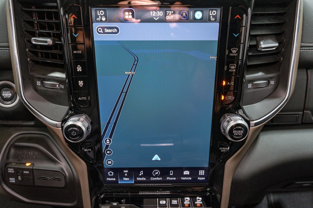2024 RAM 2500 Image 18