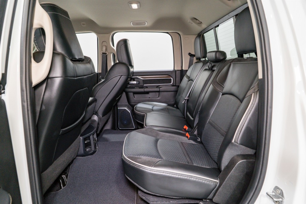 2024 RAM 2500 Image 32