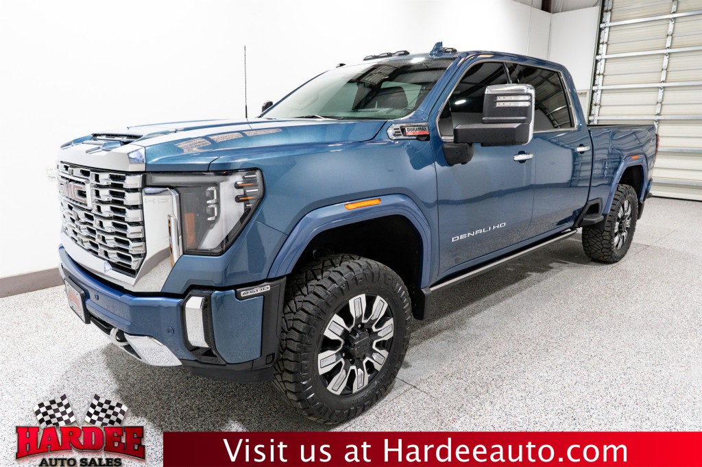 2024 GMC Sierra 2500 Image 2