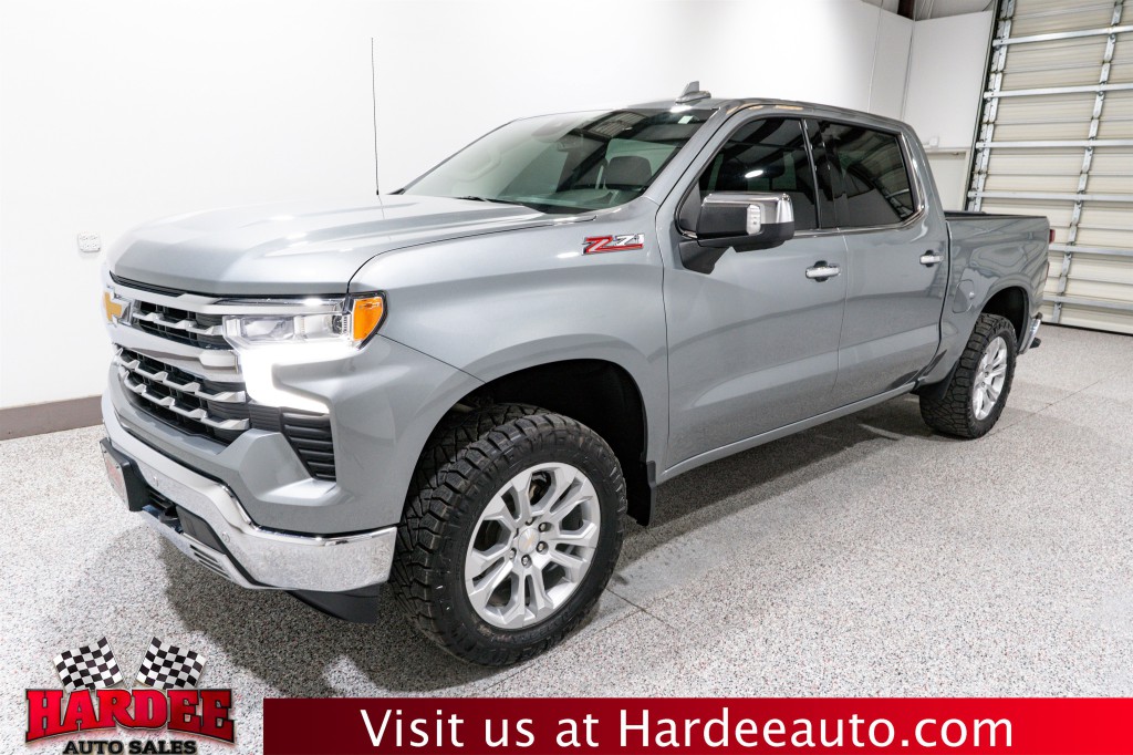 2023 Chevrolet Silverado 1500 Image 2