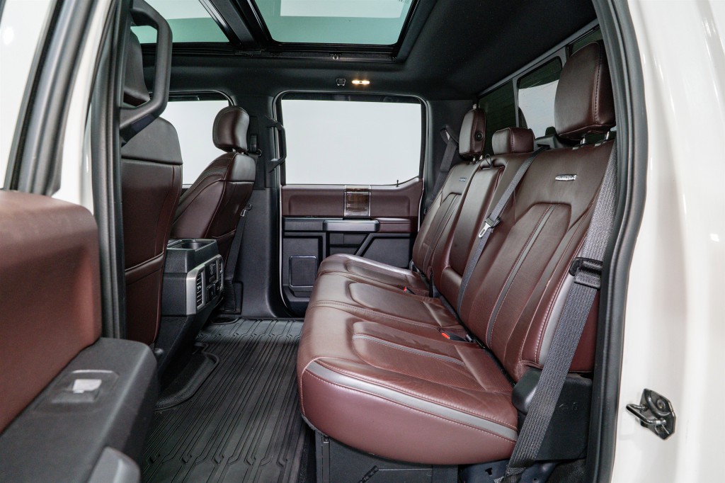 2017 Ford F-350 Image 43