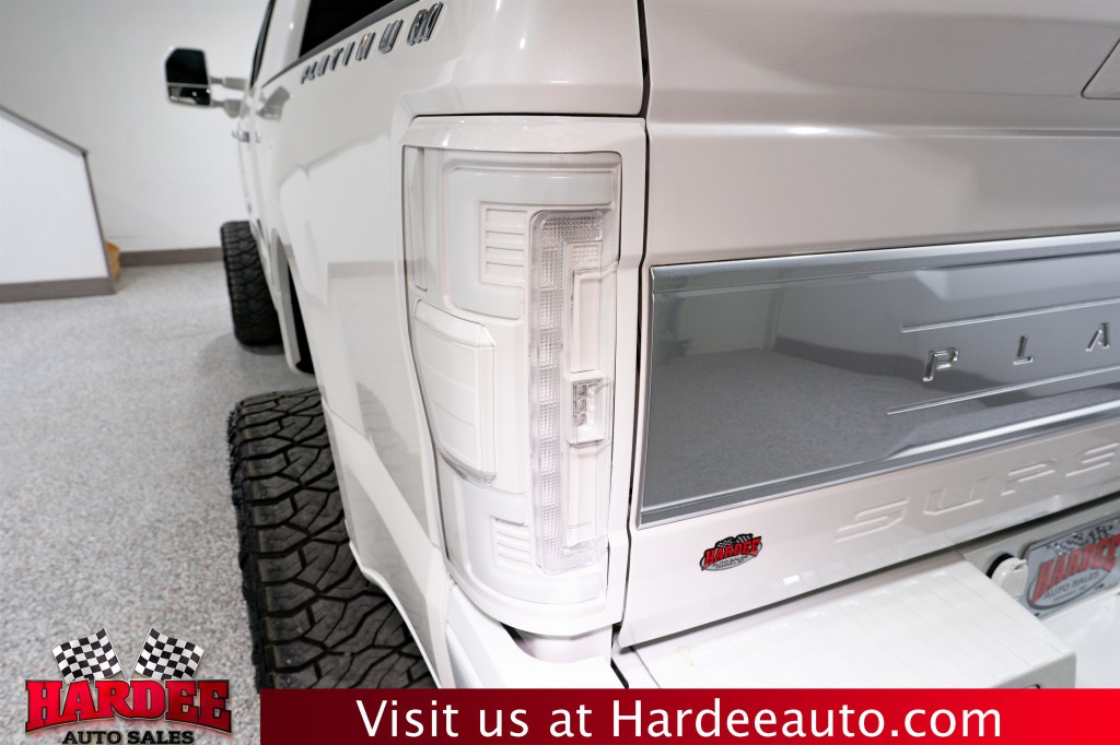 2017 Ford F-350 Image 12