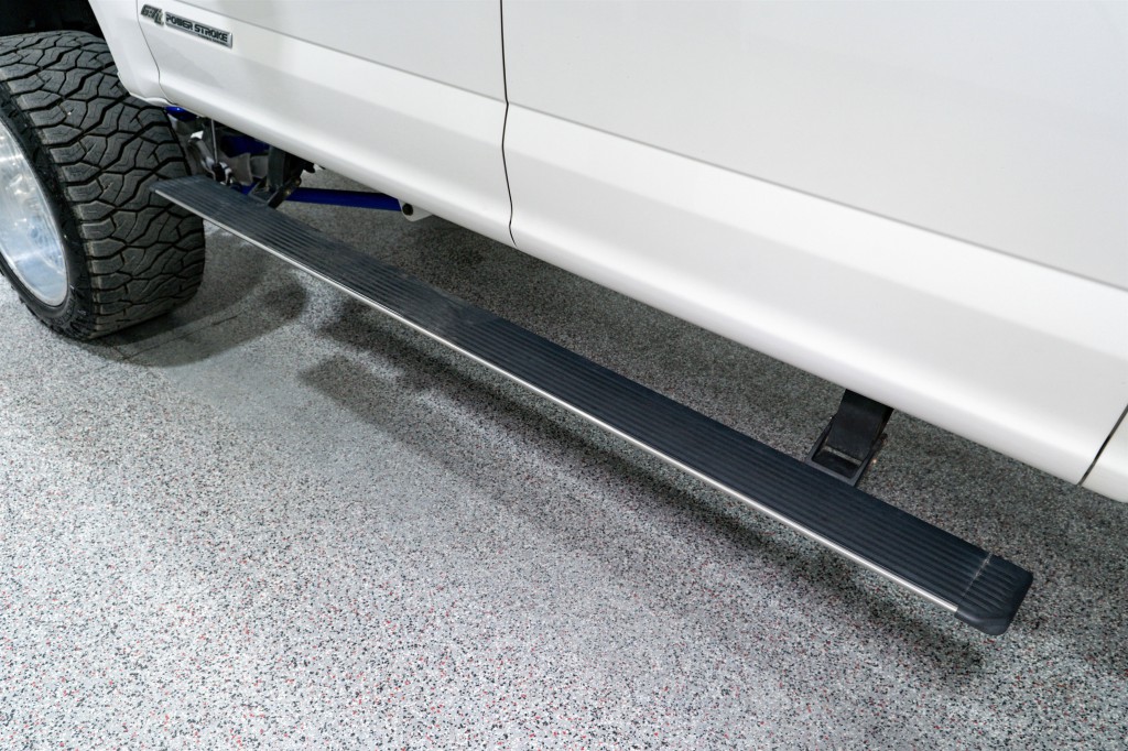 2017 Ford F-350 Image 17